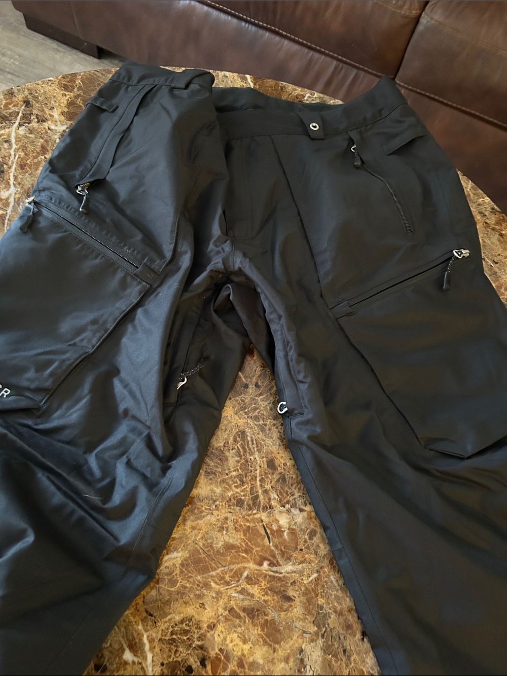 686 GLCR qunntum thermagraph Black Men's Ski/Snowboard pants